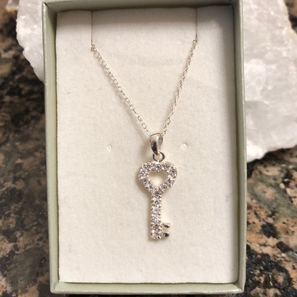 Jewelry - STERLING SILVER AUSTRIAN CRYSTAL KEY PENDANT NWT